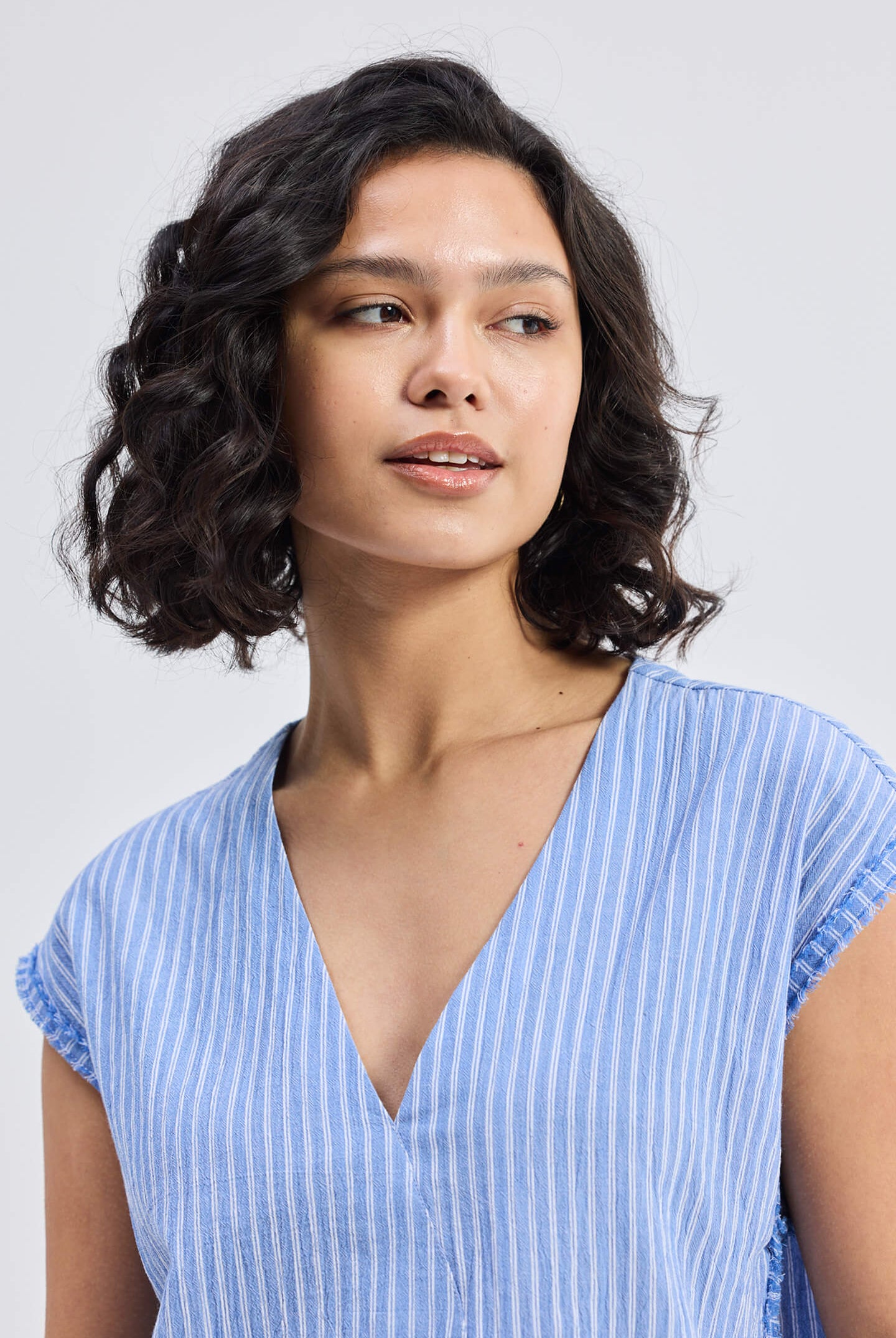 Boxy V-neck Top with Fray Detail Closeup
