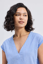 Boxy V-neck Top with Fray Detail Closeup
