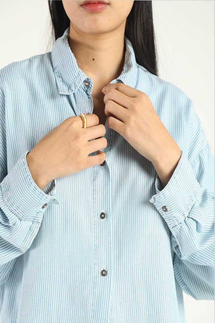 Crop it Like it's Hot Shirt in Blue Denim
