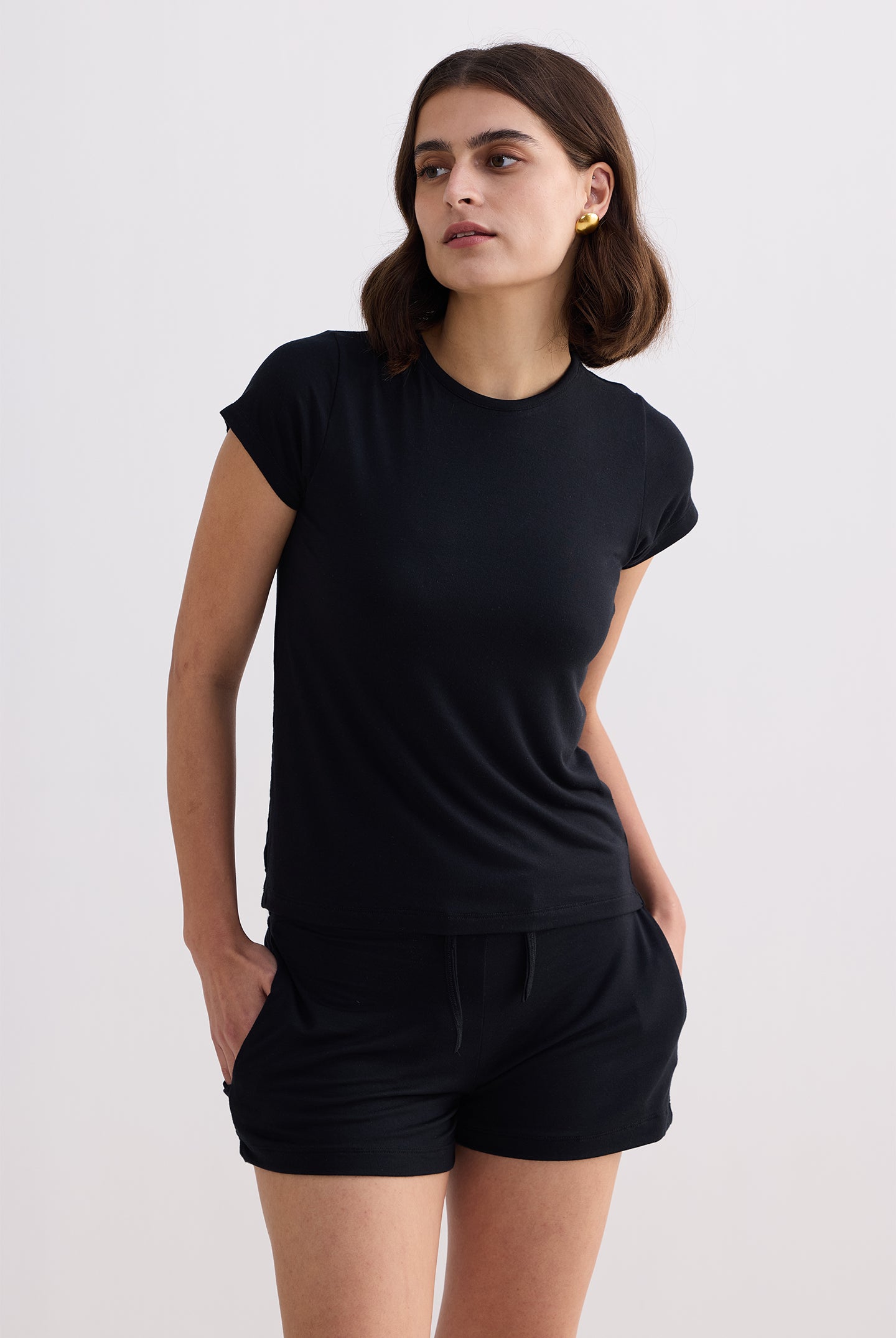 Essential Short Sleeve Tee Set in Black Moodshot