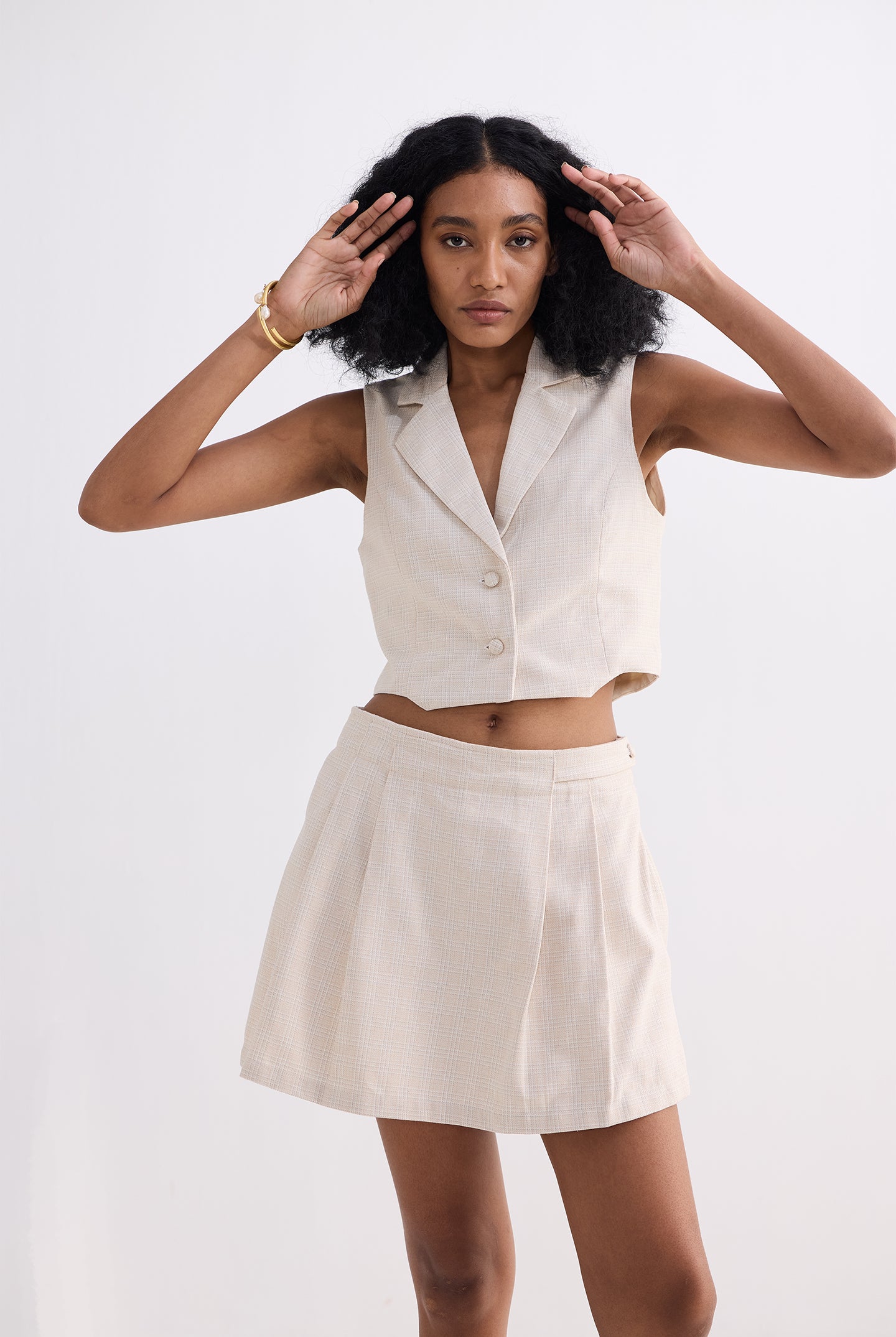 Cropped Cotton Tweed Vest Set in Cream Moodshot