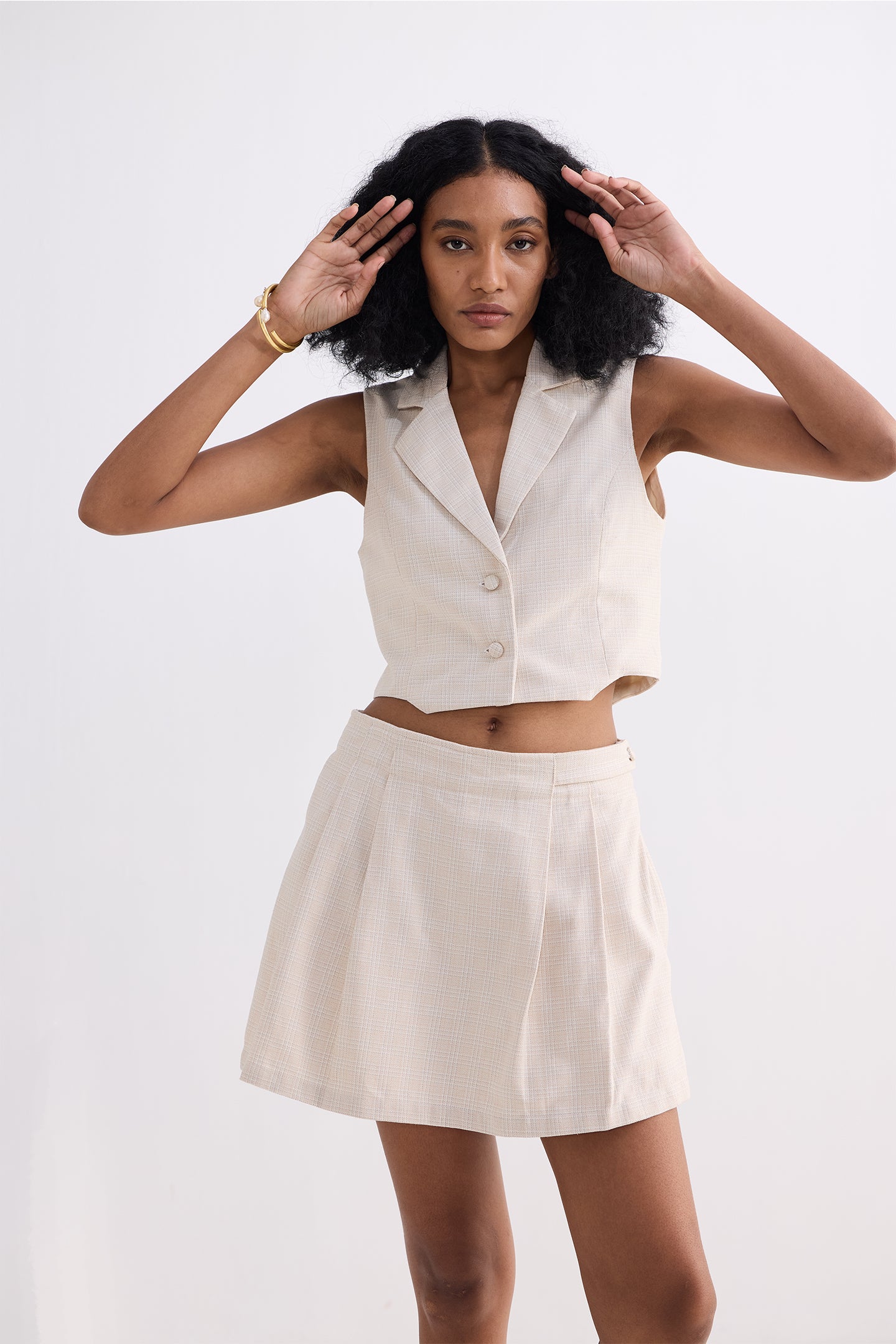 Cropped Cotton Tweed Vest Set in Cream Moodshot