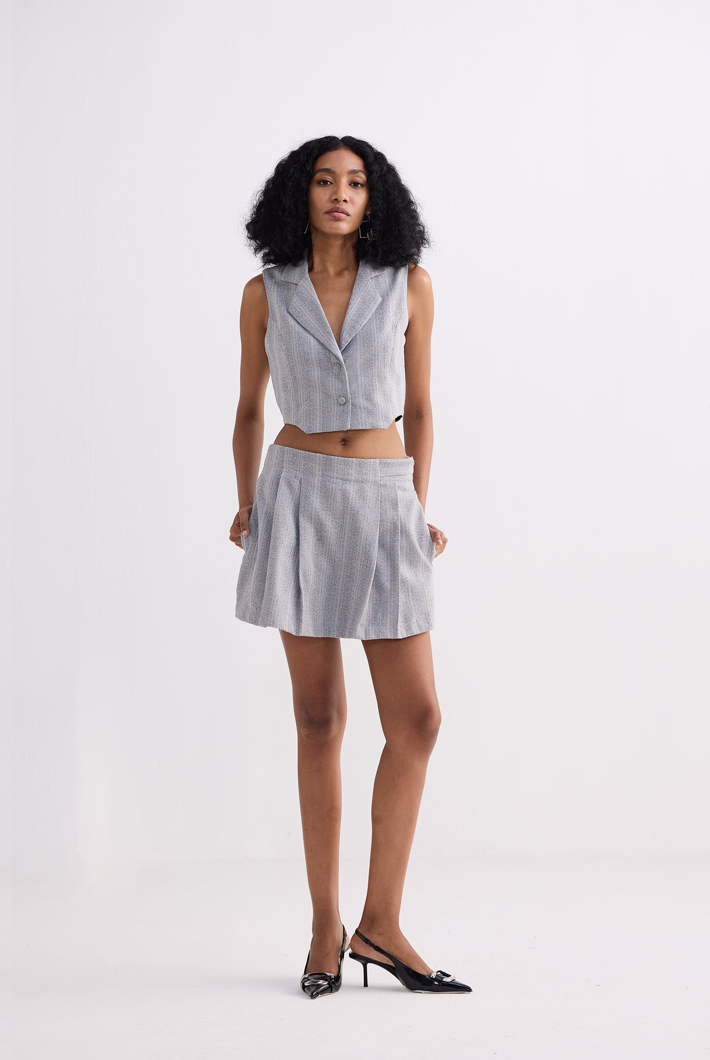 Cropped Cotton Tweed Vest Set in Grey Moodshot