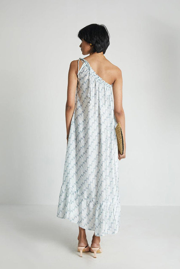 DANCING-IN-THE-MOONLIGHT-DRESS-4