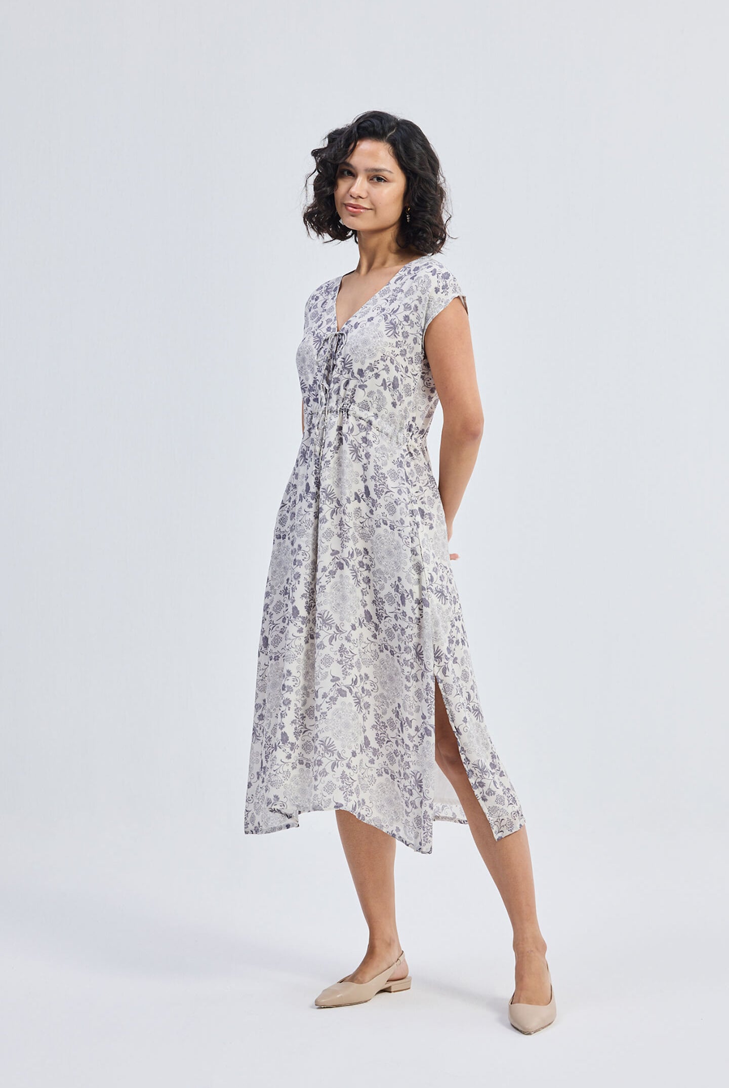 Deep V-neck Gathered Dress in Florals Side
