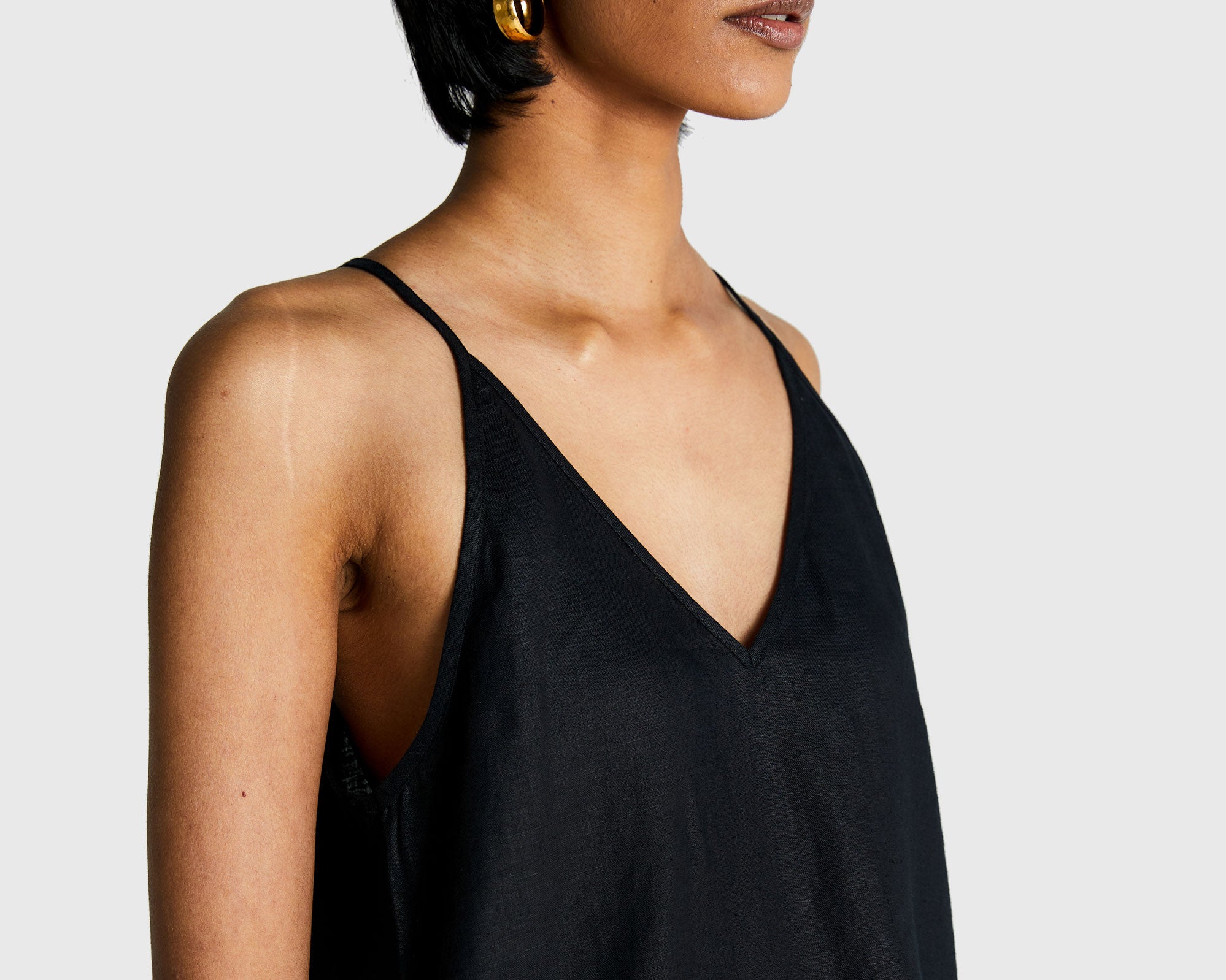 Endless_Sunday_Top_in_Black_2.jpg