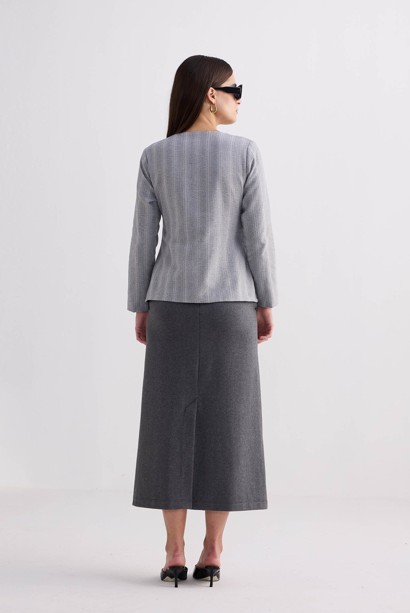 Fitted Cotton Tweed Jacket in Grey Behind The Back Shot