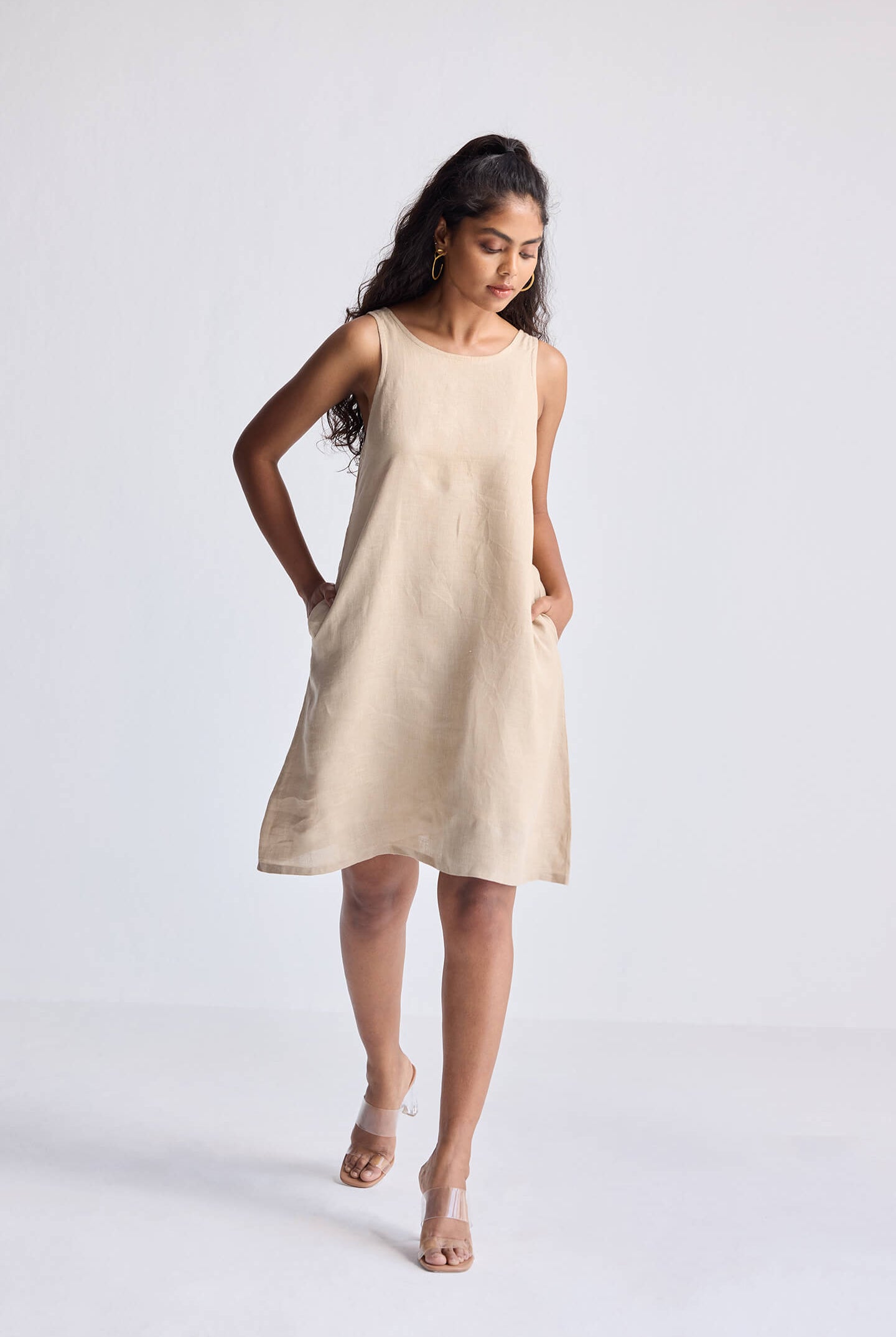 Hemp Short Dress with Back Embroidered Lace Detail Front