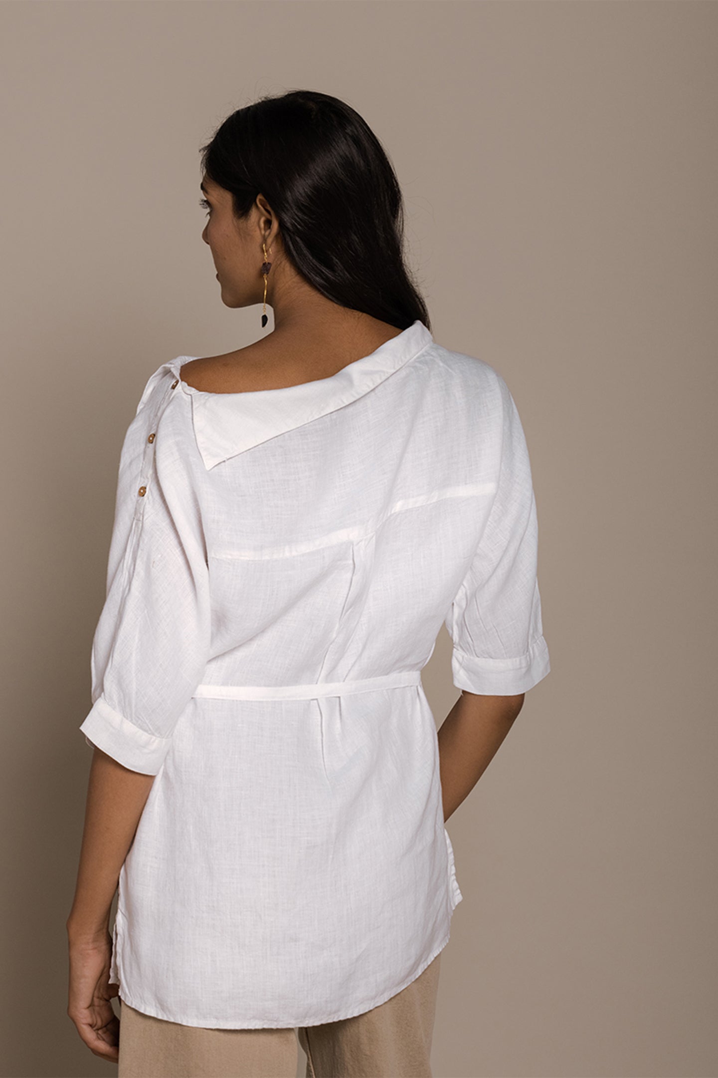 LET_SSTAYHOMEWHITETOP-5