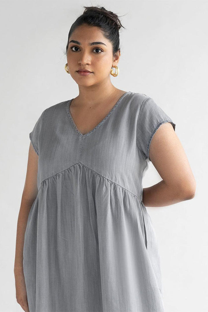 MOVES-LIKE-THE-WIND-DRESS-3