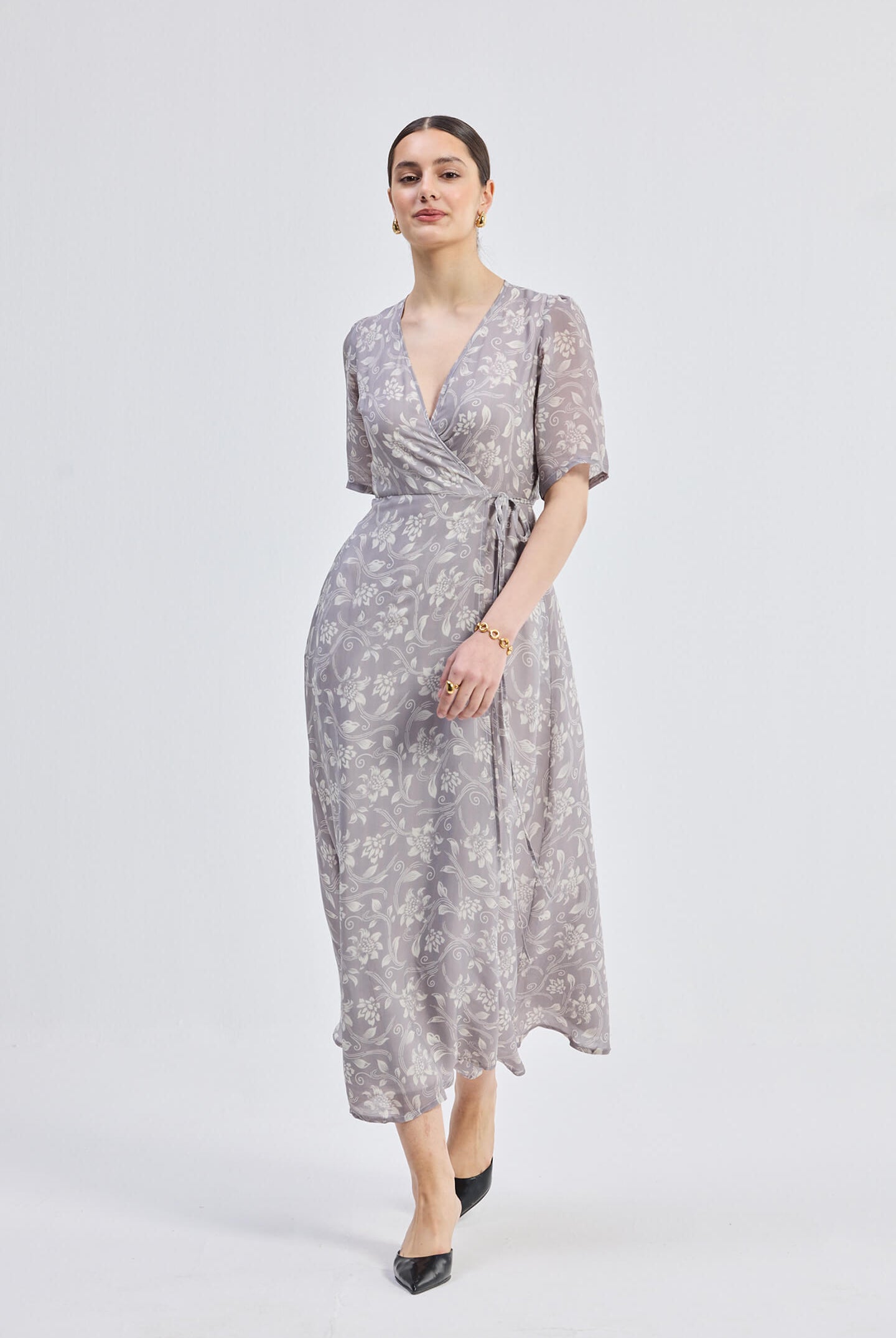 Maxi Wrap Floral dress in Vintage Vines Side