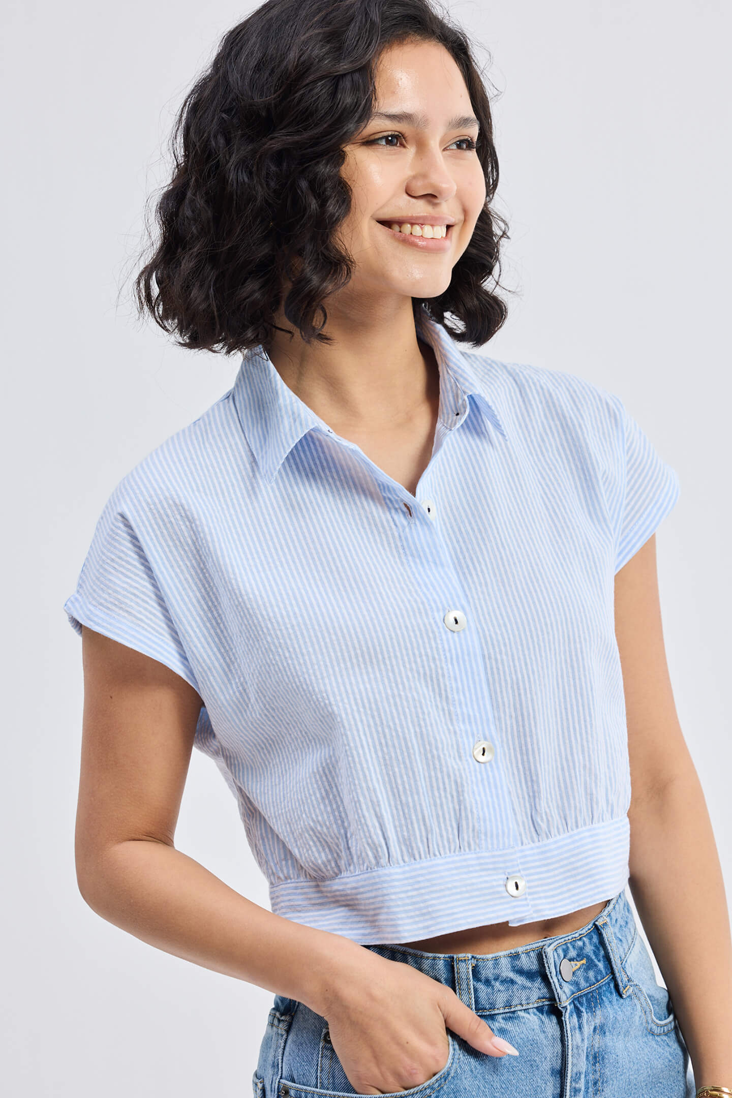 Oversized Crop Shirt in Classic Stripes Moodshot