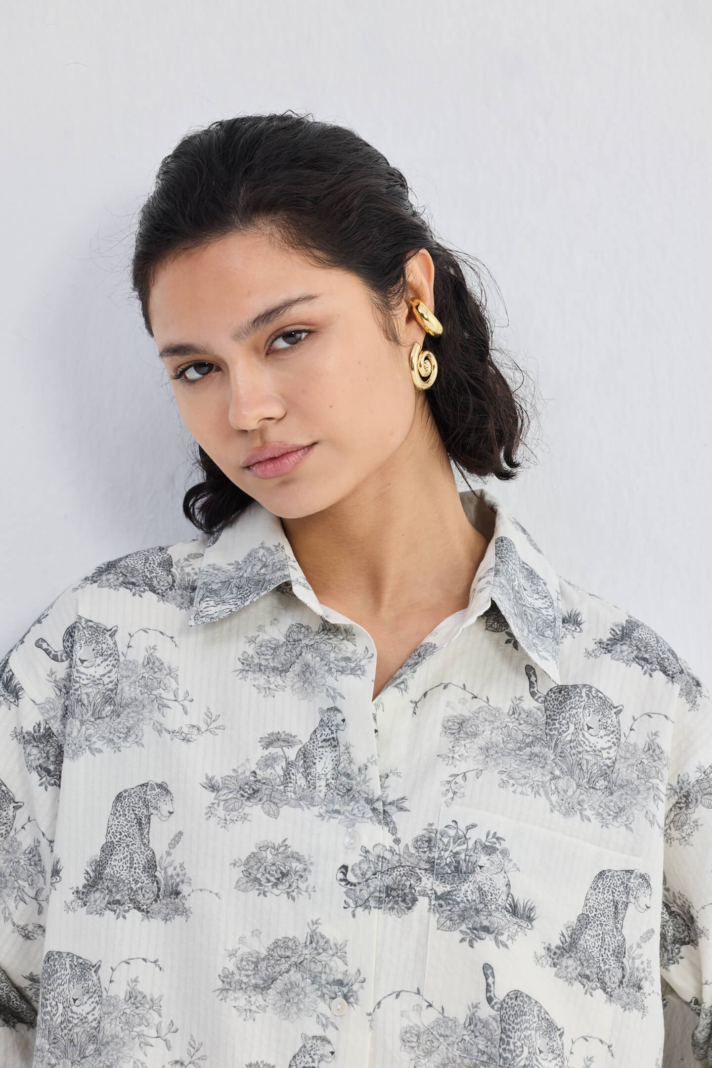 Oversized High-Low Shirt in Animal print