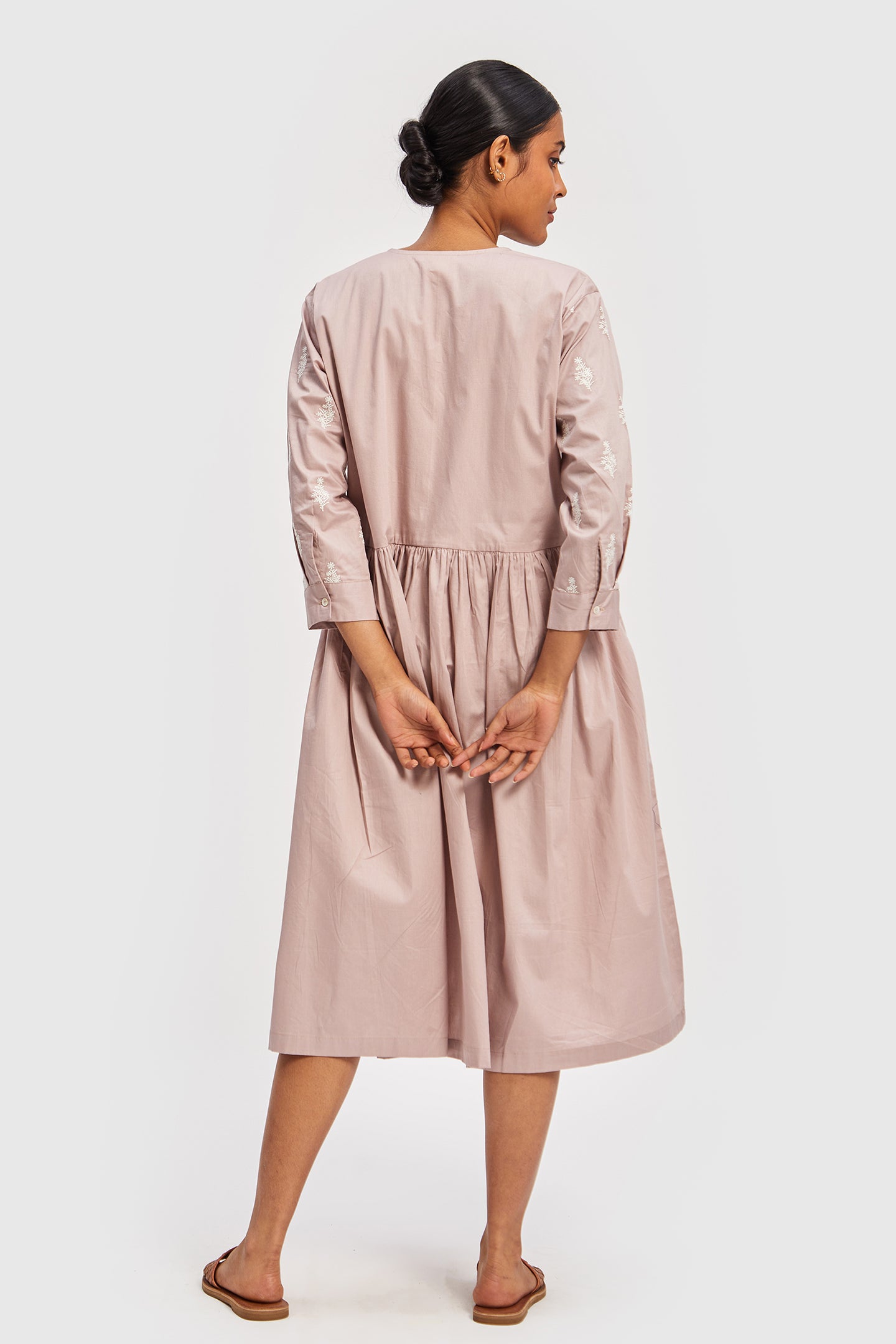 GATHERED EMBROIDERED DRESS 07