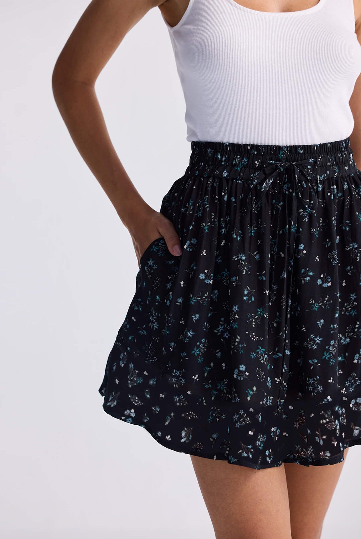 Drawstring Short Skirt in Dark Blue Florals Medium Shot