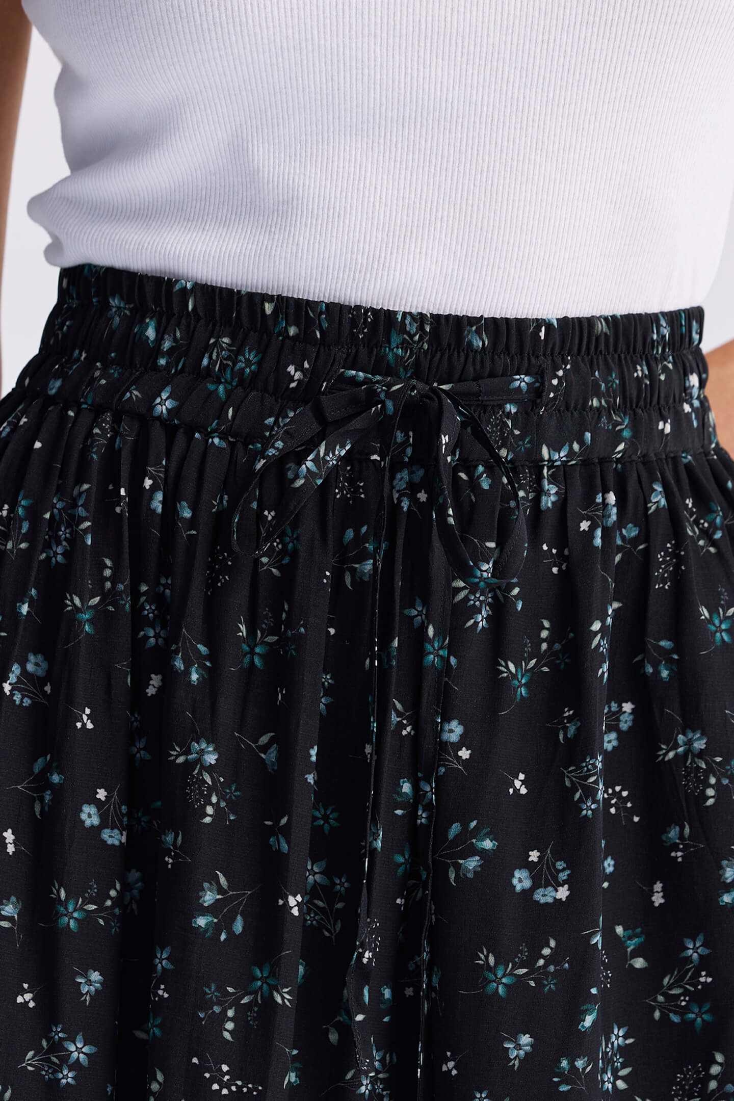 Drawstring Short Skirt in Dark Blue Florals Closeup