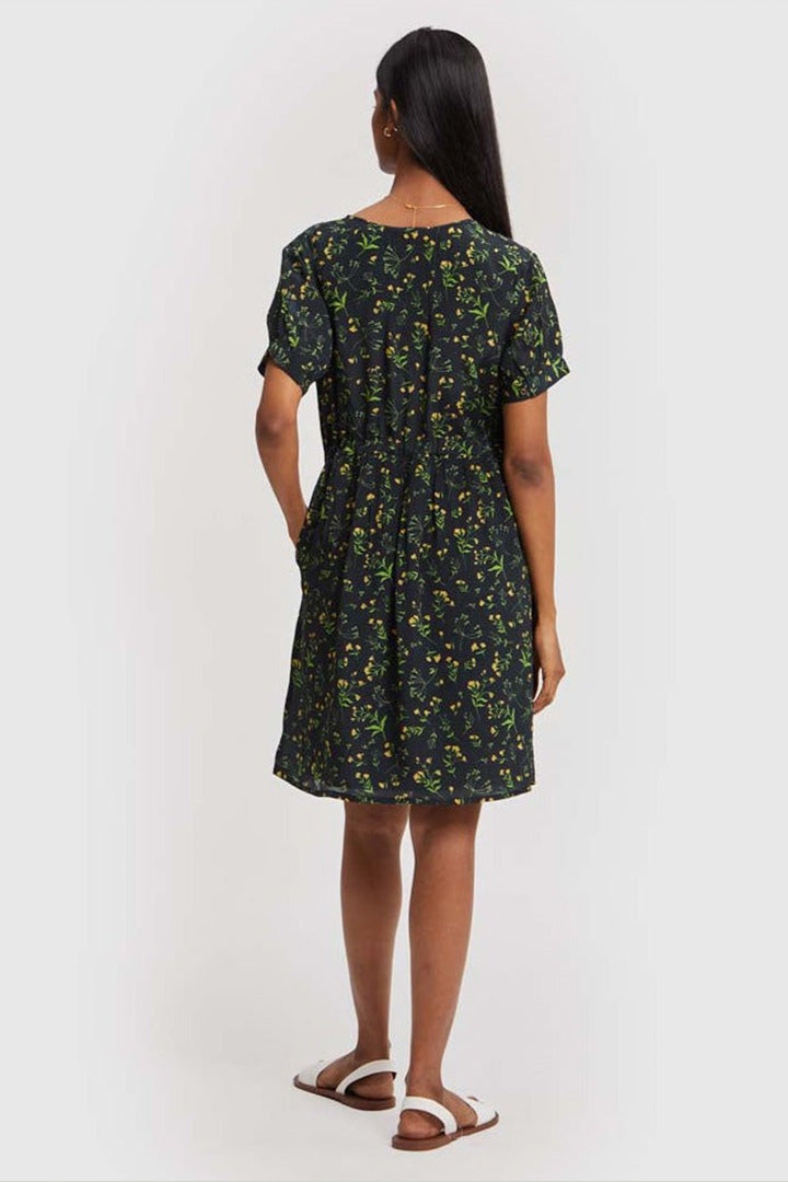 SHORT-DRAWSTRING-DRESS-4