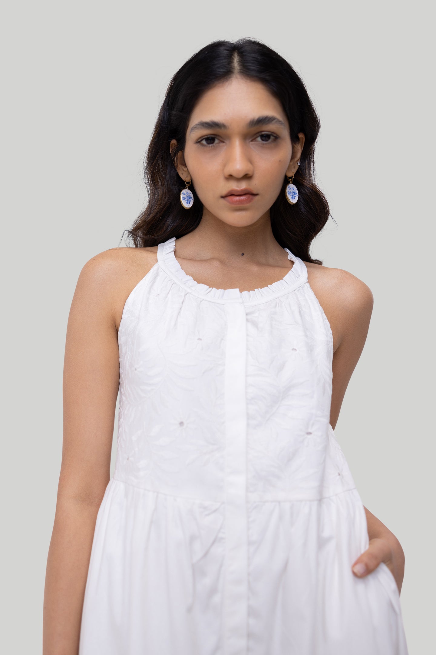 Sleeveless embroidered tiered maxi dress