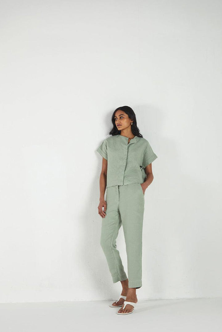 THE-DAYDREAMS-SHIRT-4_875dd65c-952d-4585-b044-0293d4e2c775