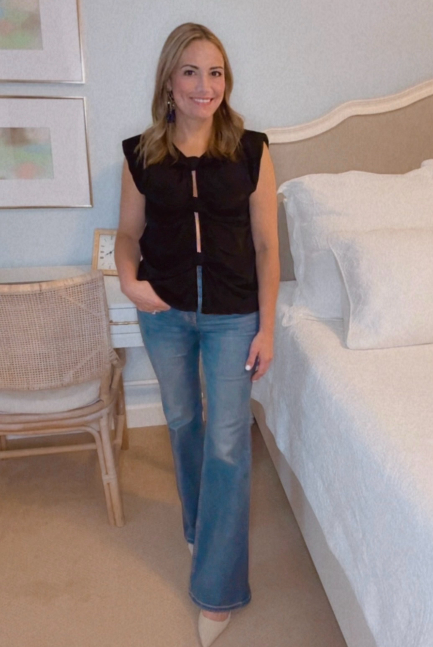 The-Knot-so-Basic-Top-in-Black-Moodshot