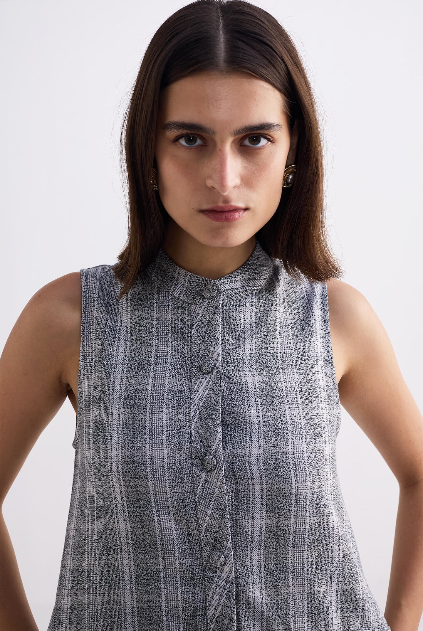 The Cotton Tweed Shift Dress in Grey Closeup