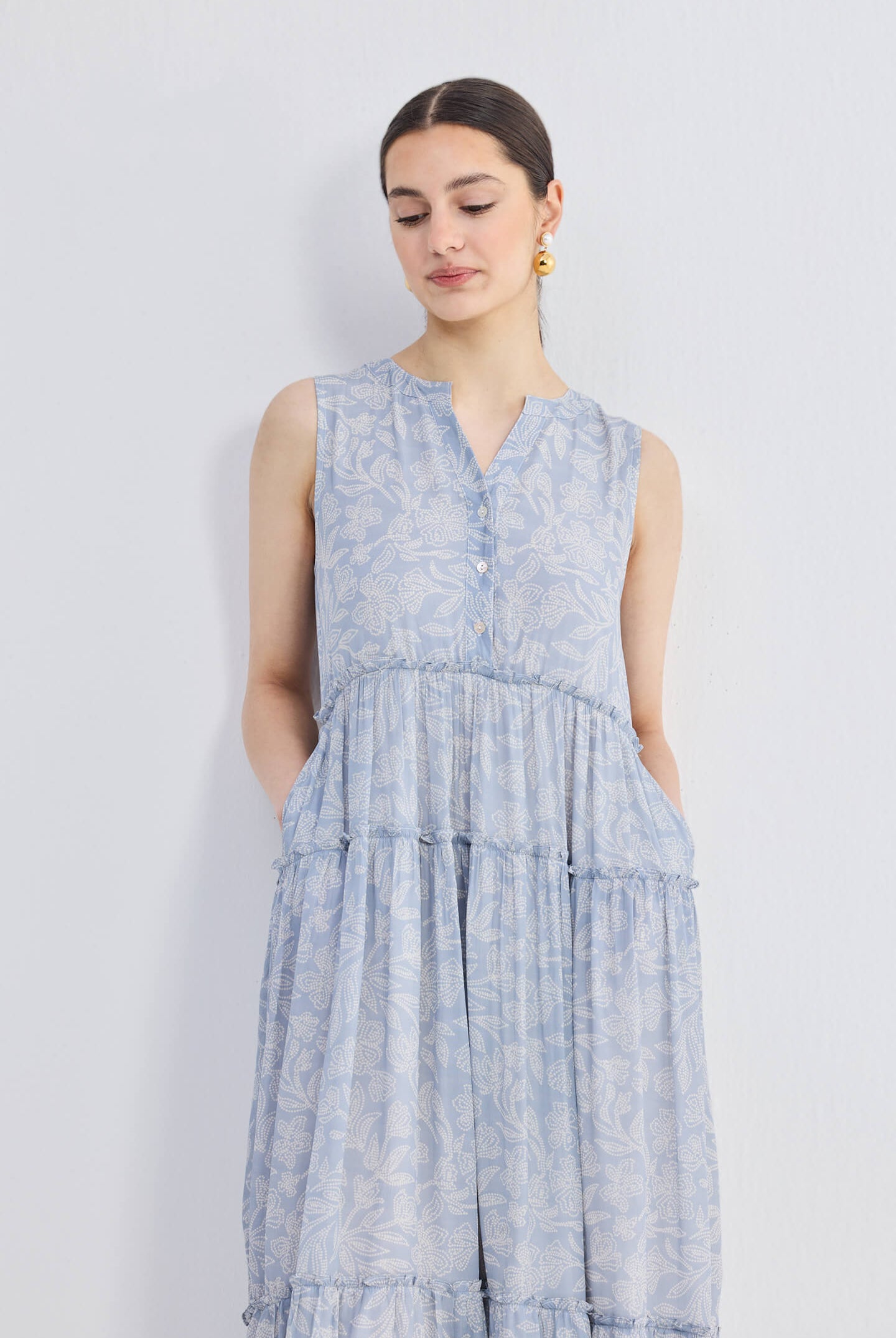 The Perfect Resort Floral Maxi in Periwinkle Blue Front