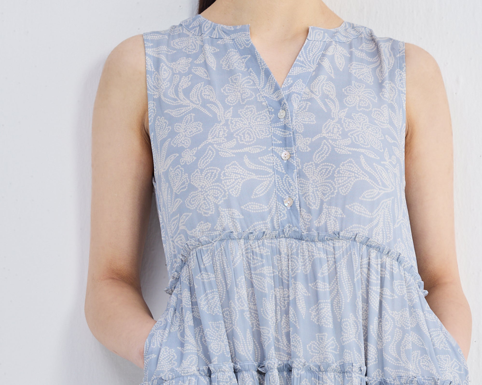 The_Perfect_Resort_Floral_Maxi_in_Periwinkle_Blue_1.jpg
