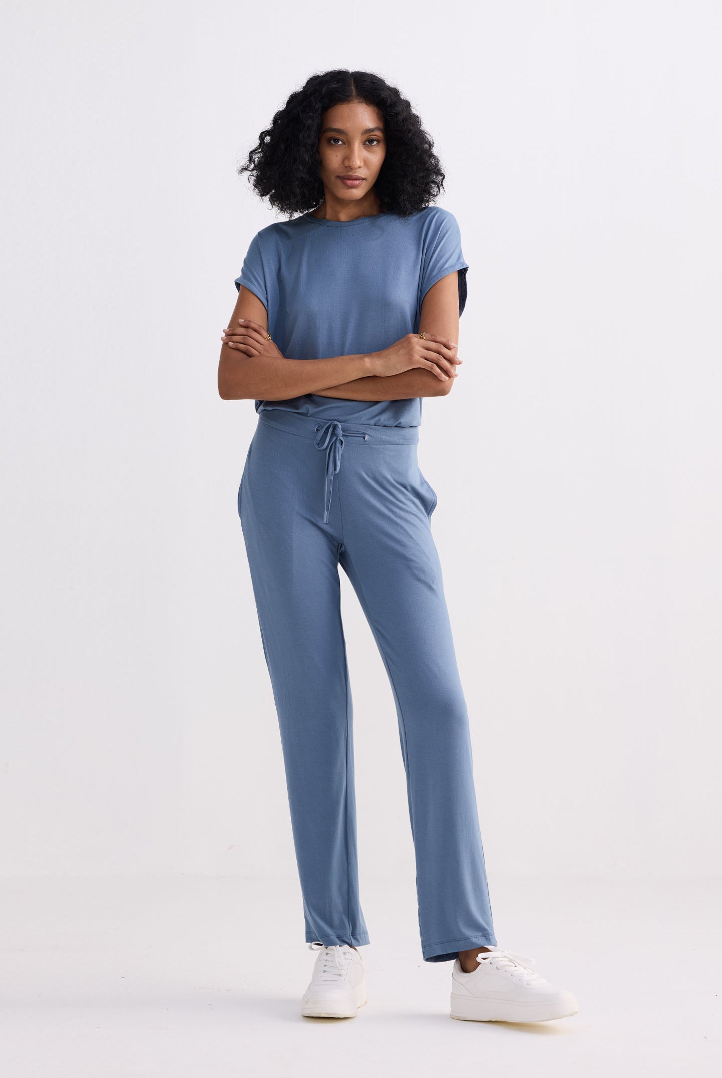 Wide Leg Pant in Blue Front