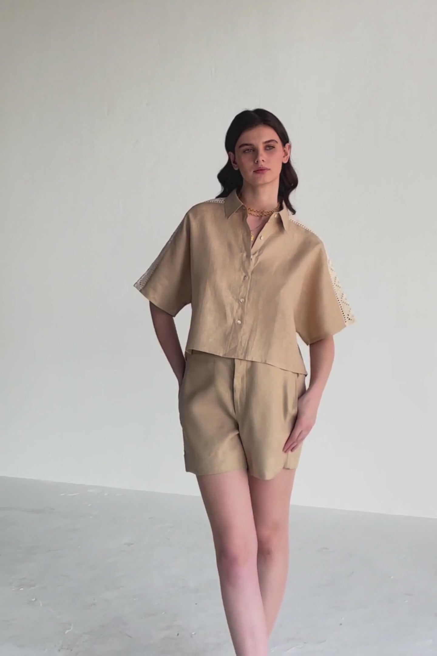 Boxy Shirt with Lace Set Moodshot Video