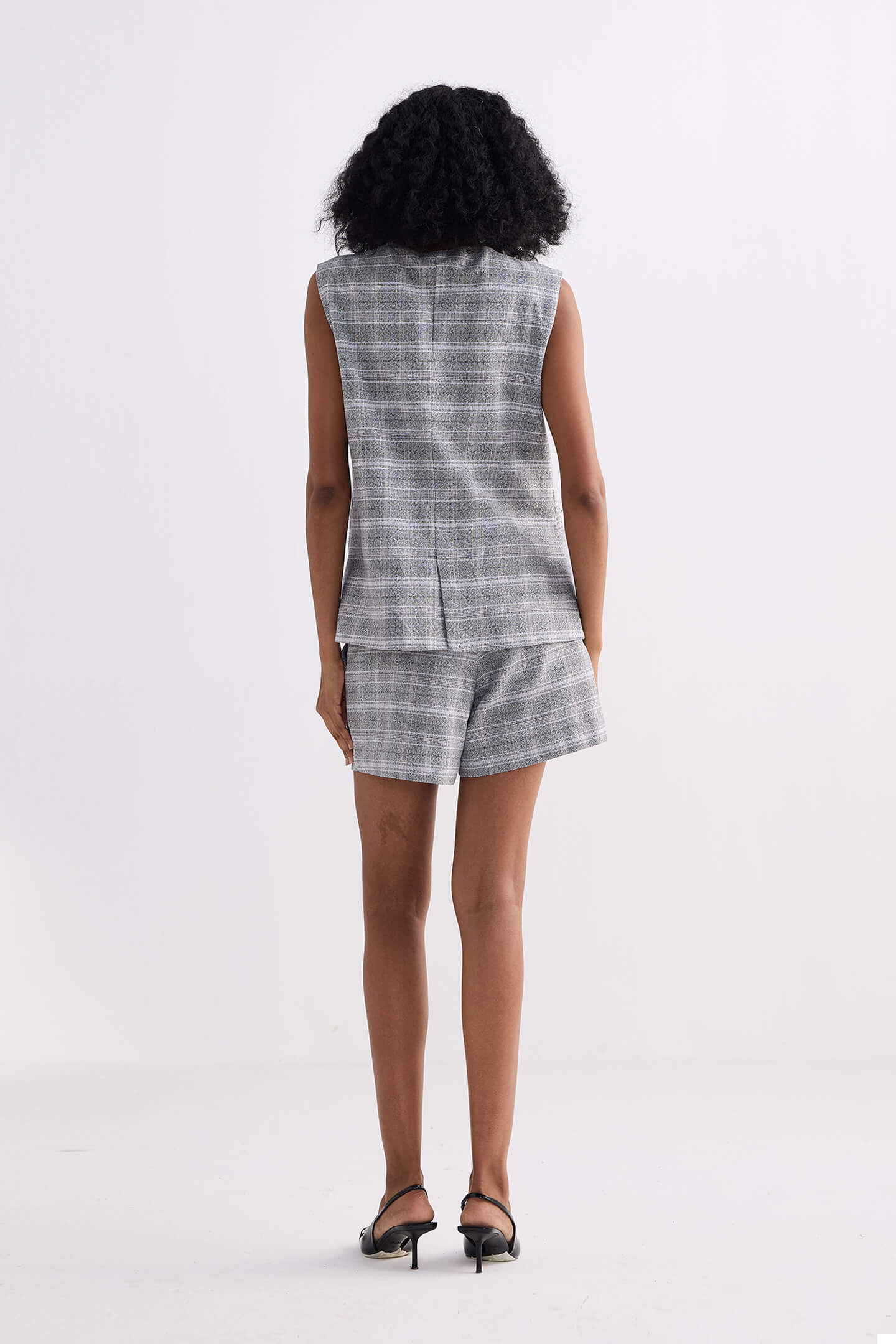 melt the lady tweed short pants wh×bk Tweed shorts with belt Blue For Women | Maje