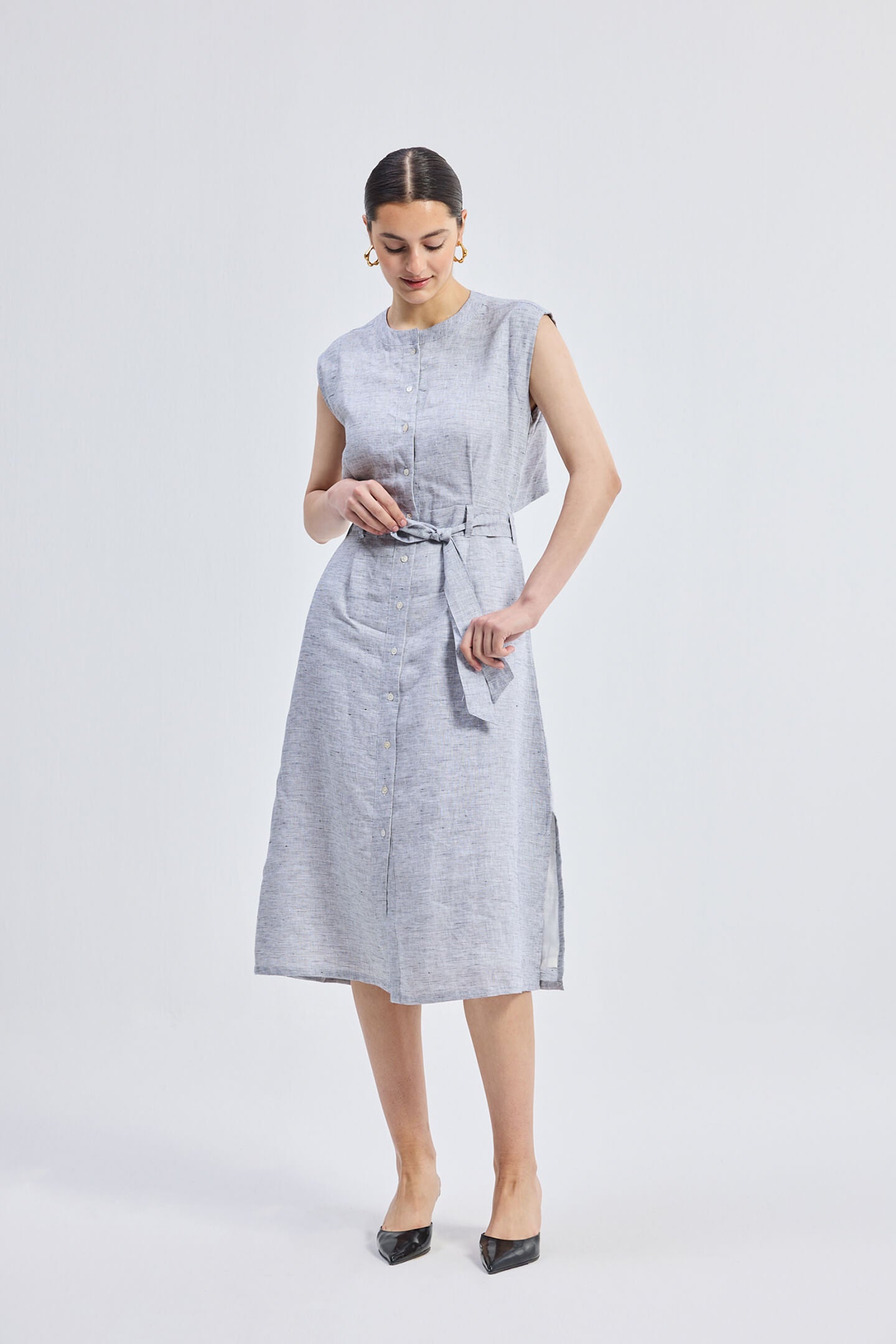 Back Cut Out Linen Dress Pin striped Linen / M Back Cut Out Linen Dress Pin striped Linen / M