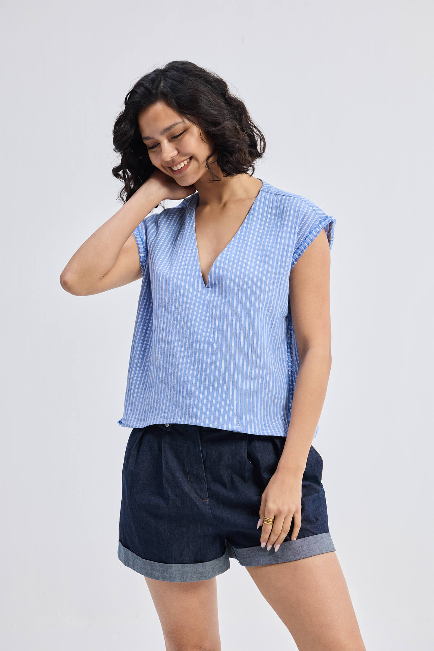 Boxy V-neck Top with Fray Detail