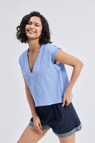 Boxy V-neck Top with Fray Detail