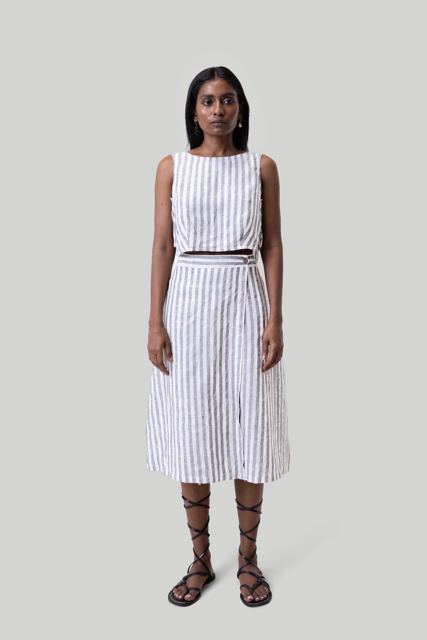 Breezy Summer Set in Linen Stripes Reistor Breezy Summer Set in Linen Stripes Reistor