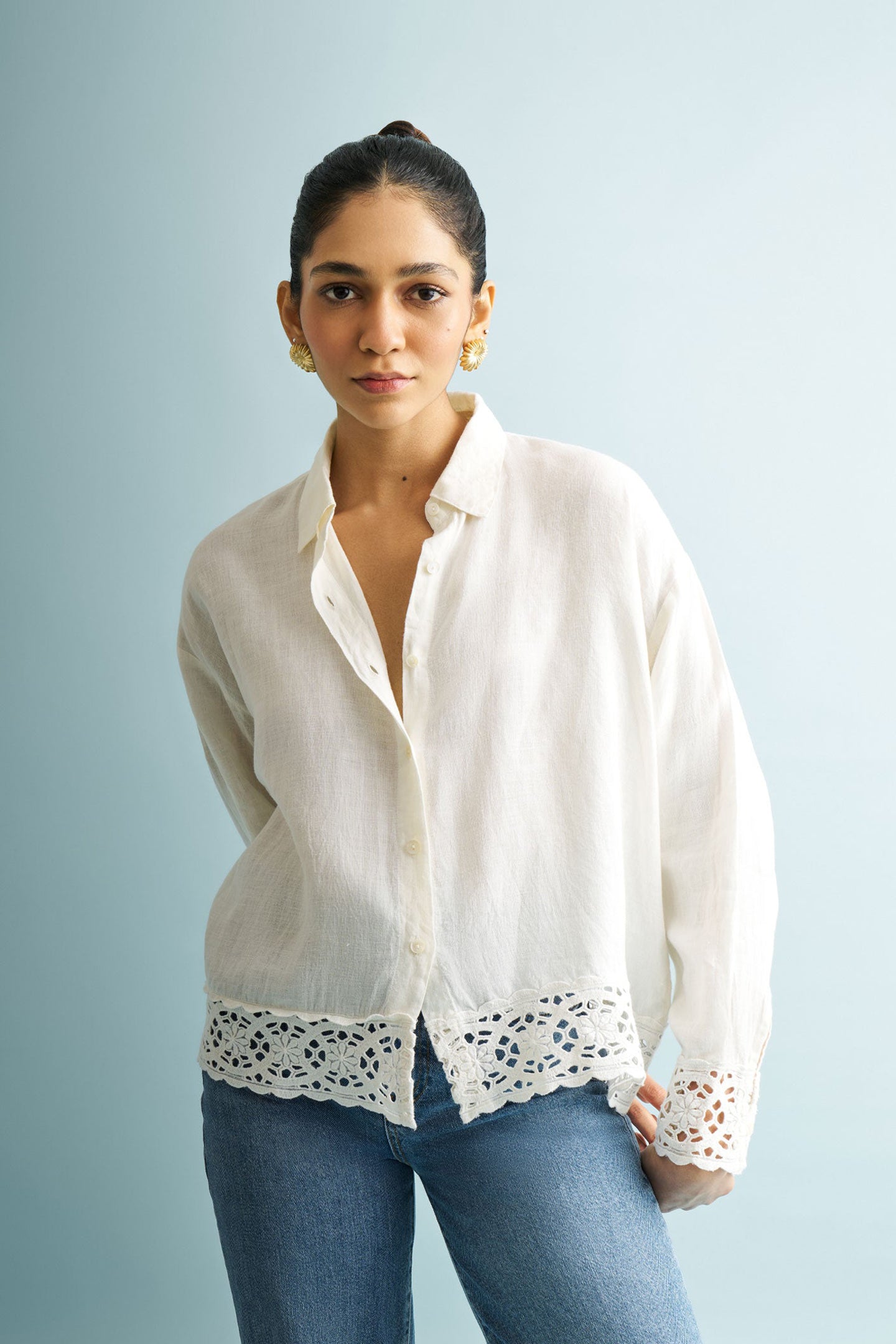 Button-down with Lace Shirt in Off-white