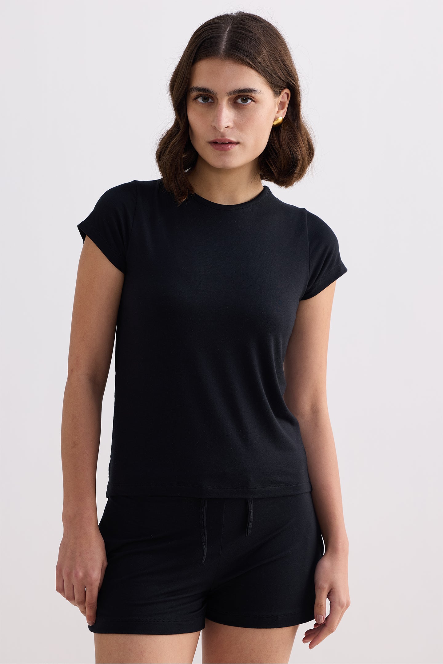 Essential Short Sleeve Tee Set in Black Closeup