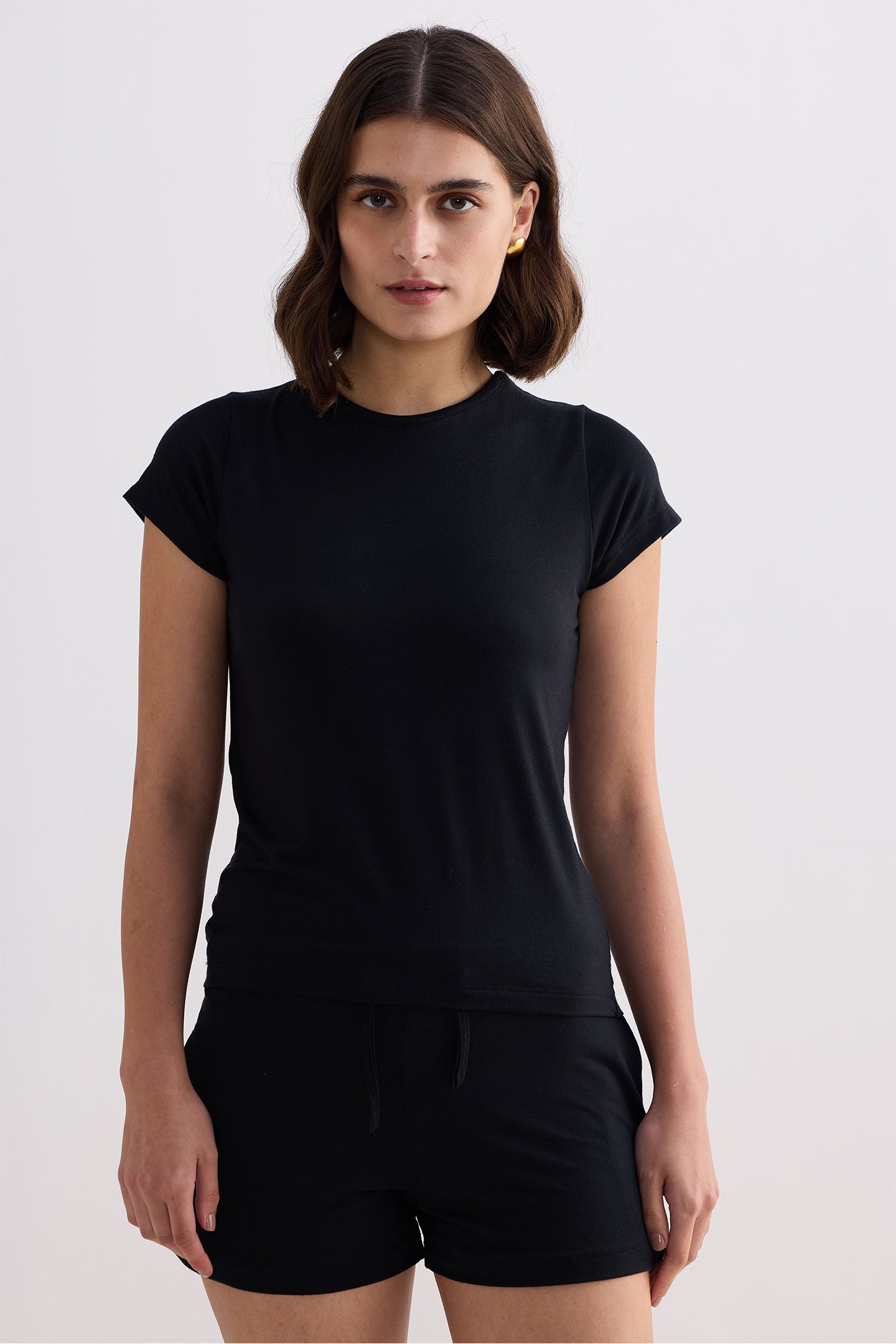Essential Short Sleeve Tee in Black Front