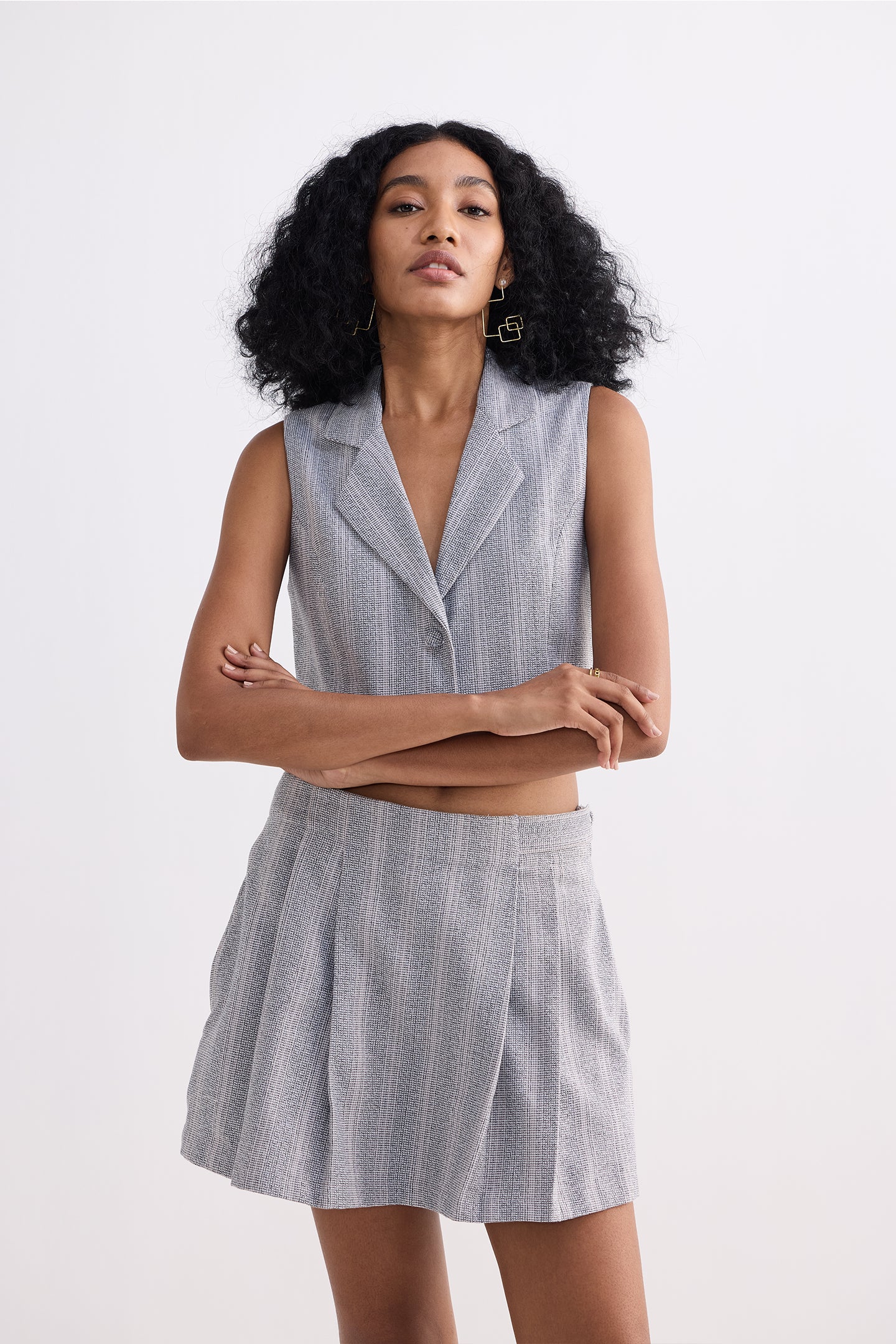 Cropped Cotton Tweed Vest Set in Grey Moodshot