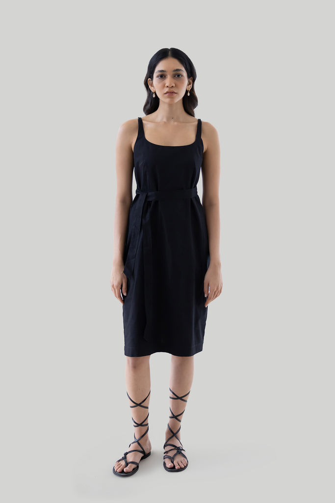 Fitted Knee Length Dress in Black 01