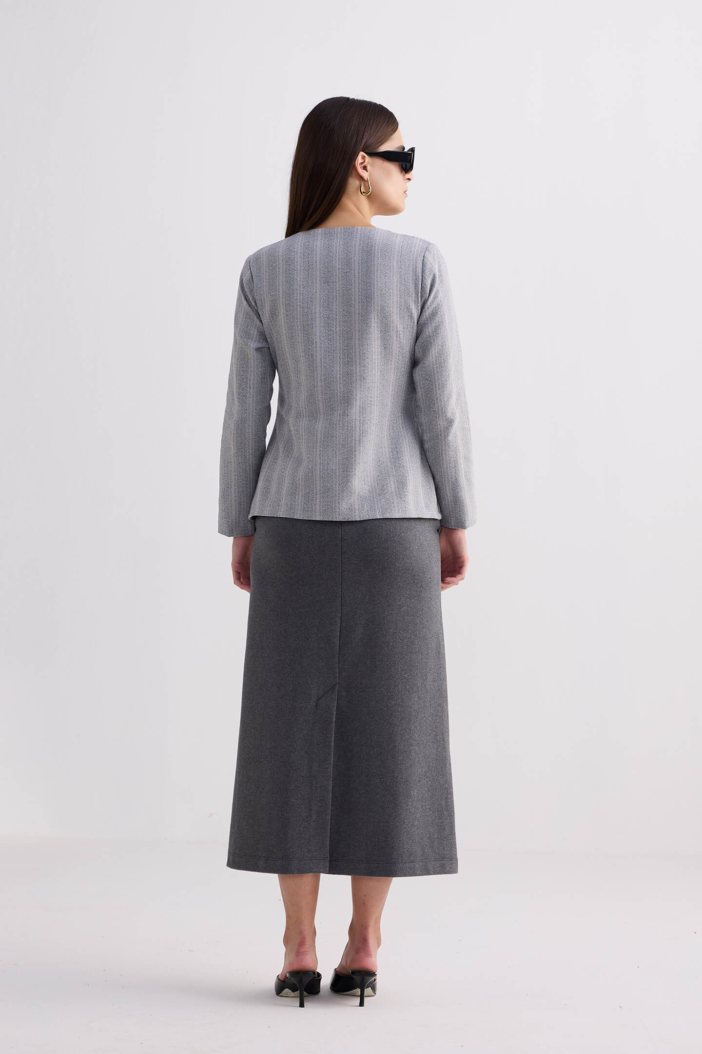 Fitted Cotton Tweed Jacket in Grey Behind The Back Shot