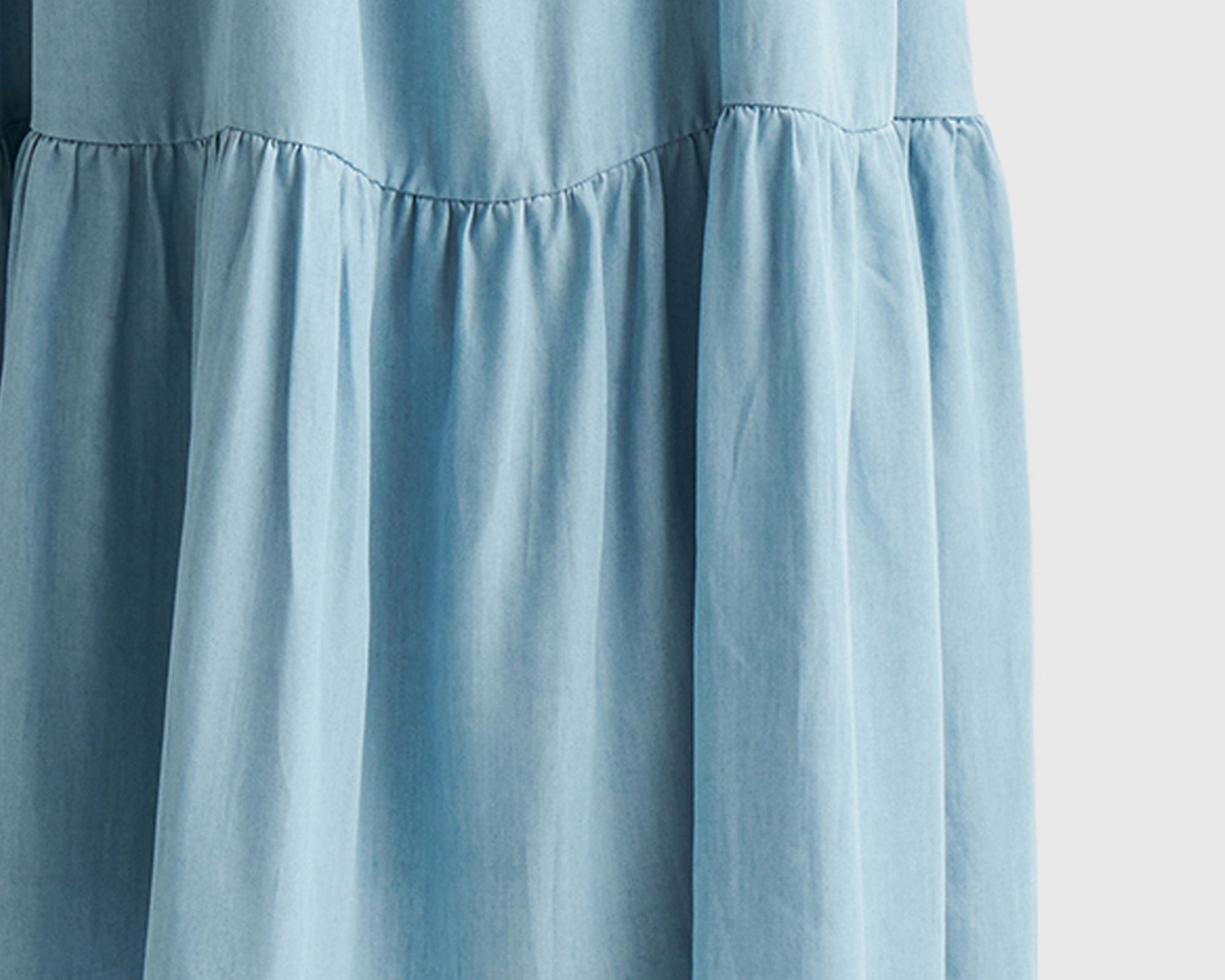 Flowy-Maxi-Dress-in-Blue-Denim-fabricdetails.jpg
