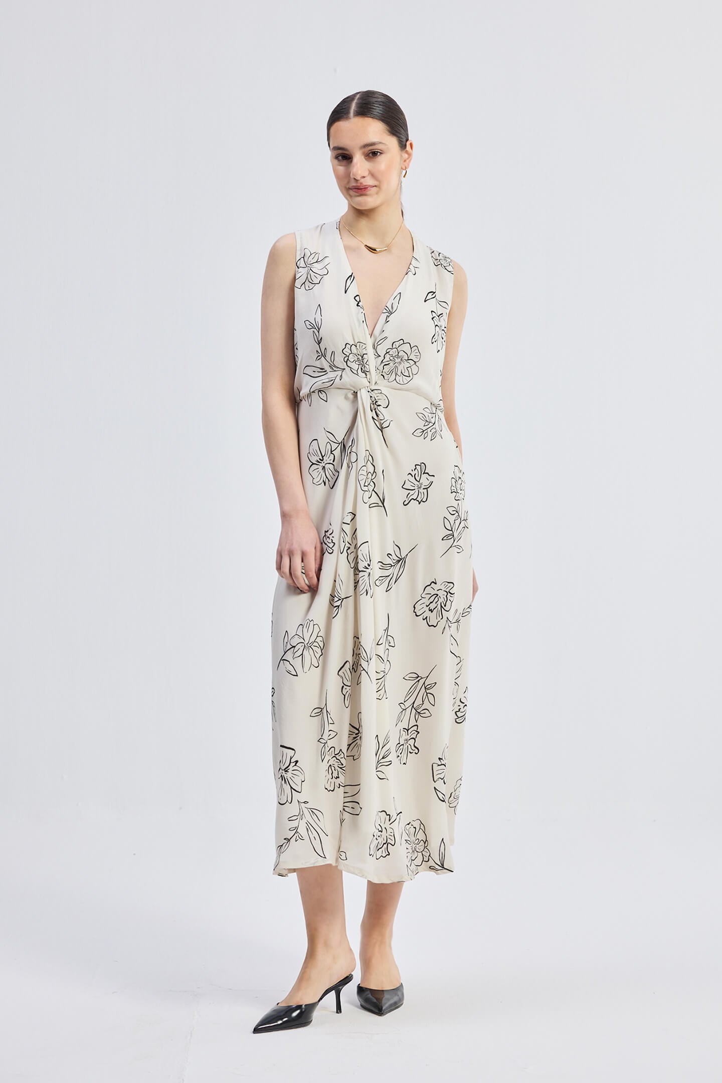 Front Twist Maxi dress in Black Florals Front
