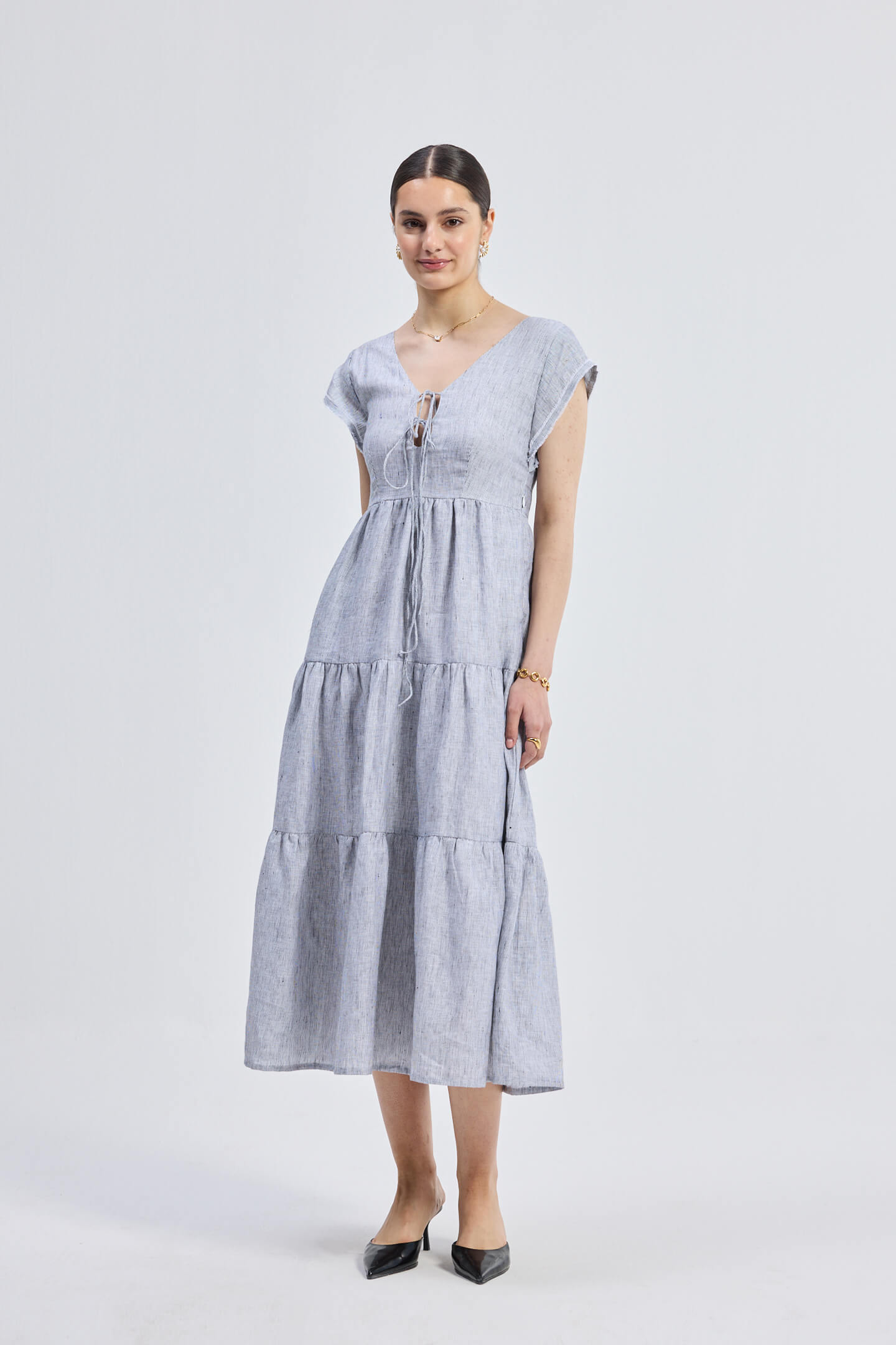 Maxi Tired Dress with Front-ties in Linen Stripes Side