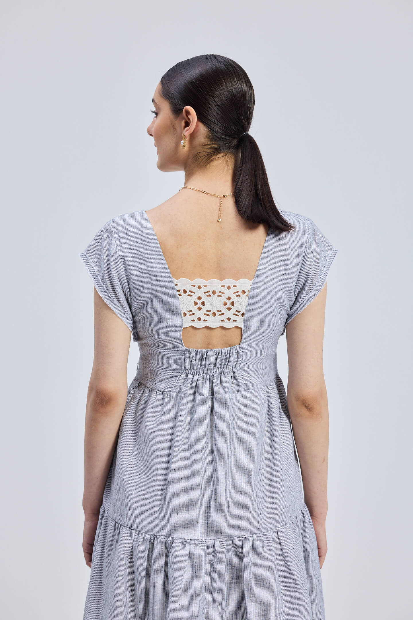 Maxi Tired Dress with Front-ties in Linen Stripes Back