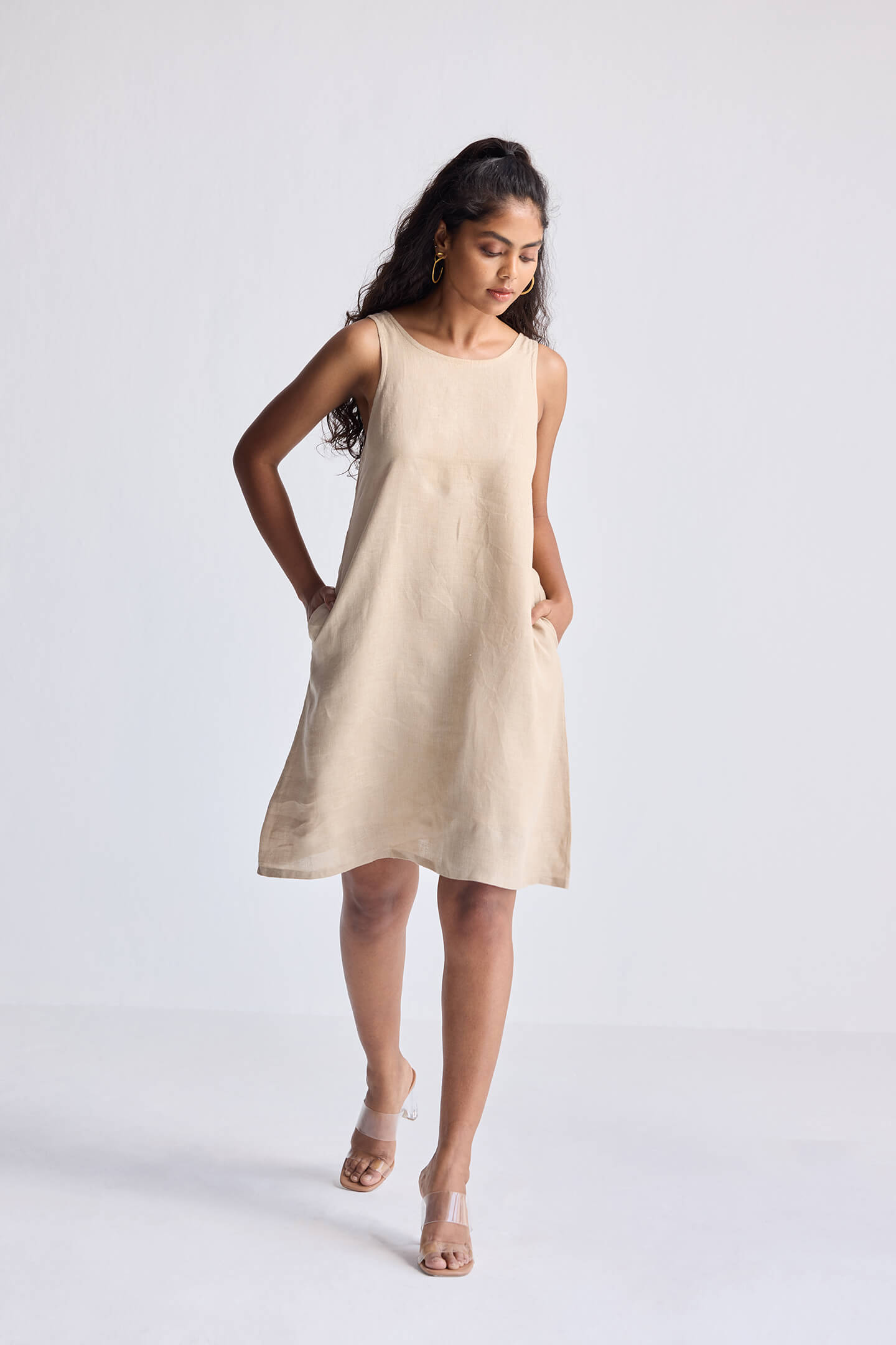 Hemp Short Dress with Back Embroidered Lace Detail Front