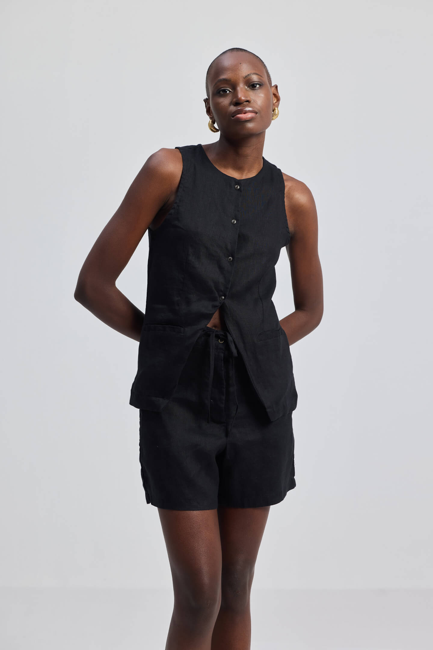 Hemp Vest Jacket in Black Front