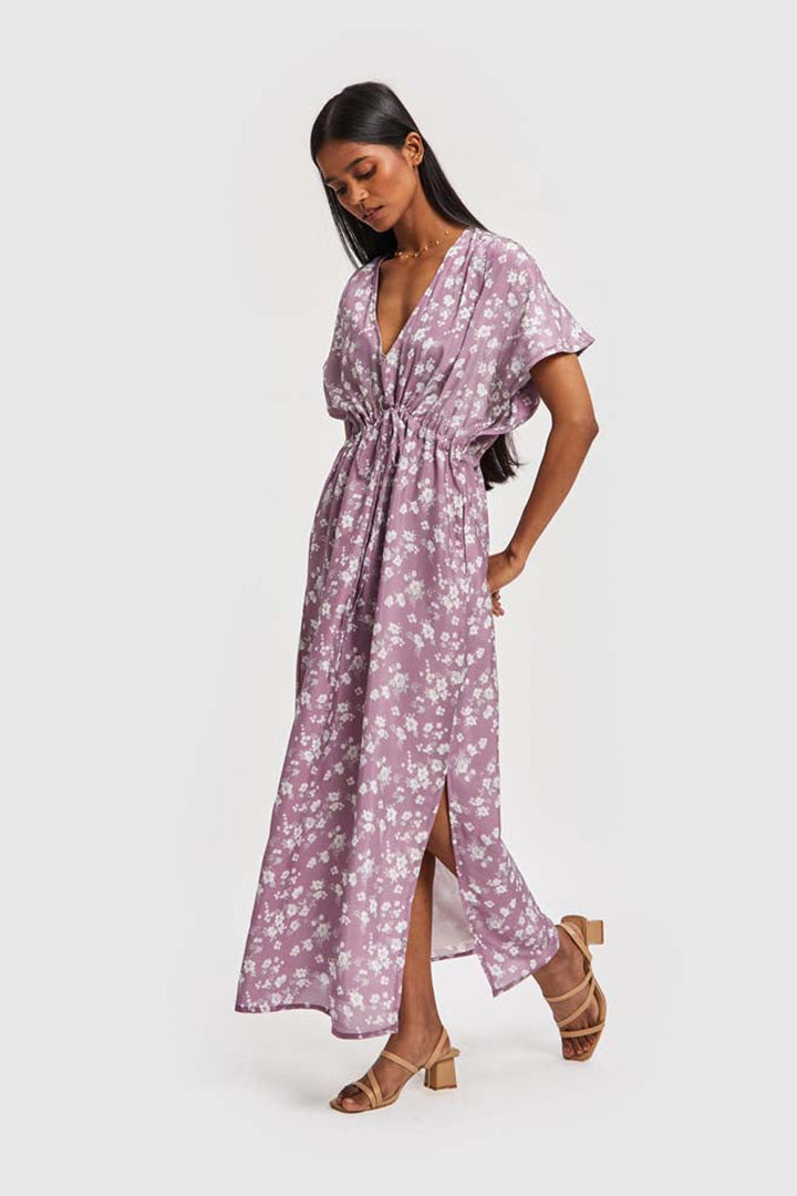 Maxi Gathered Dress in Lilac – Reistor