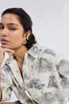 Oversized High-Low Shirt in Animal print