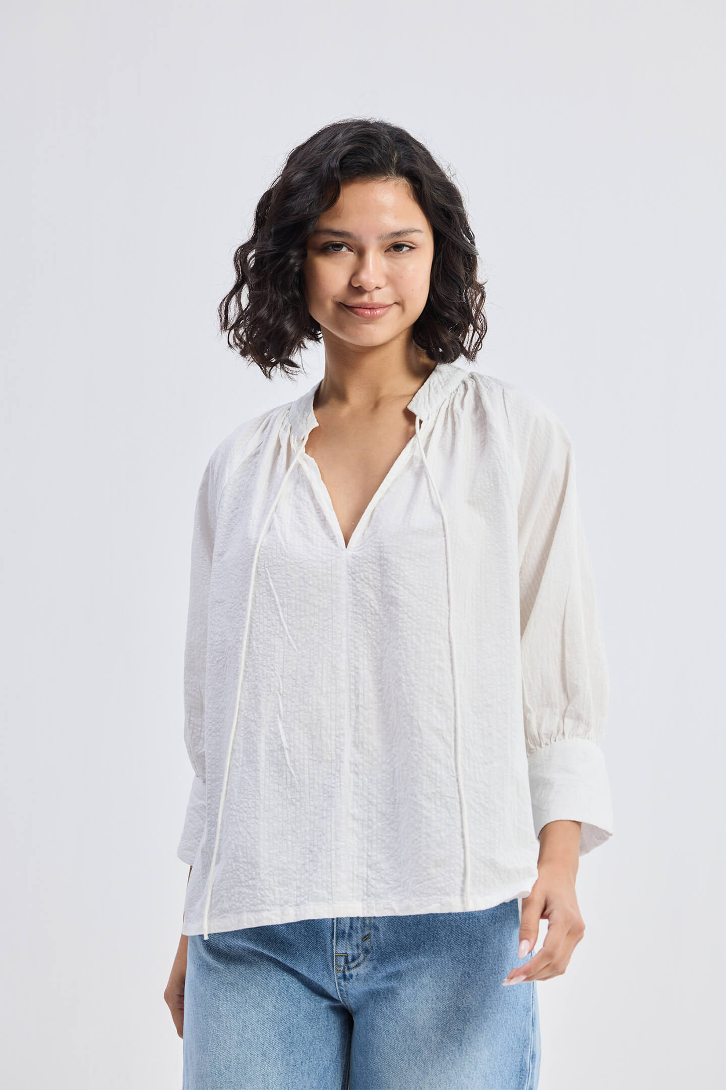 Relaxed Fit Top with Front-tie in White