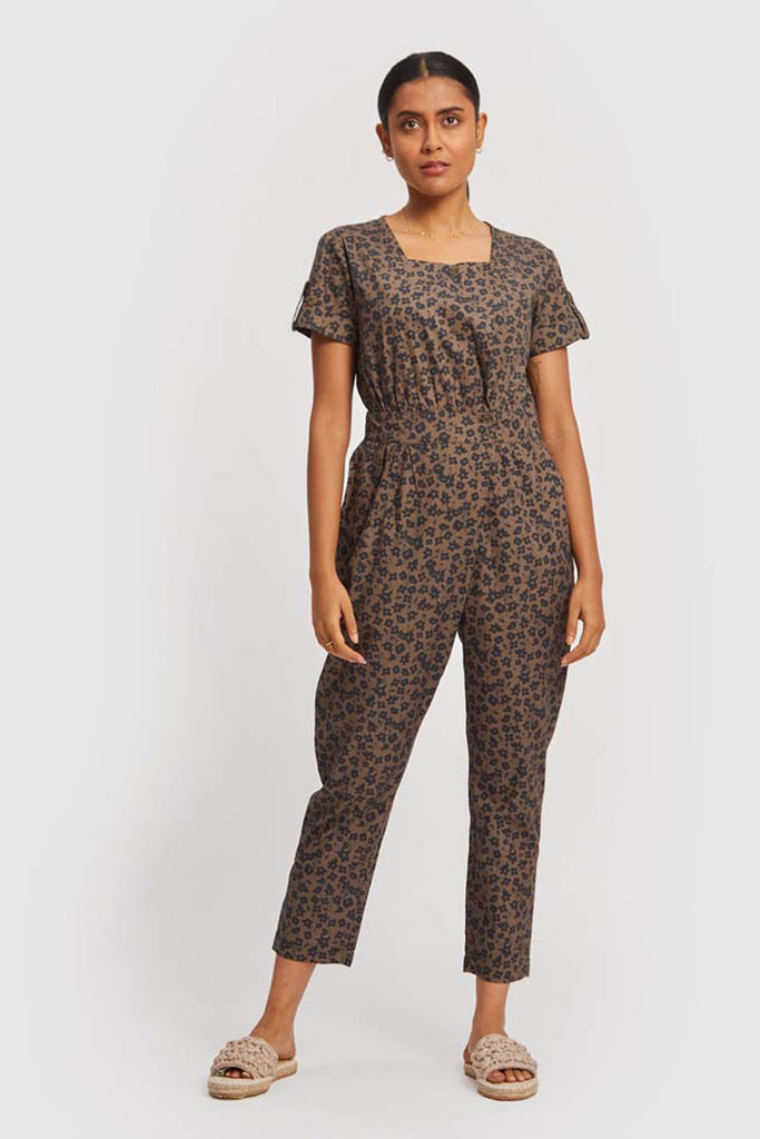 SPOTTED-OVERLAP-JUMPSUIT-1